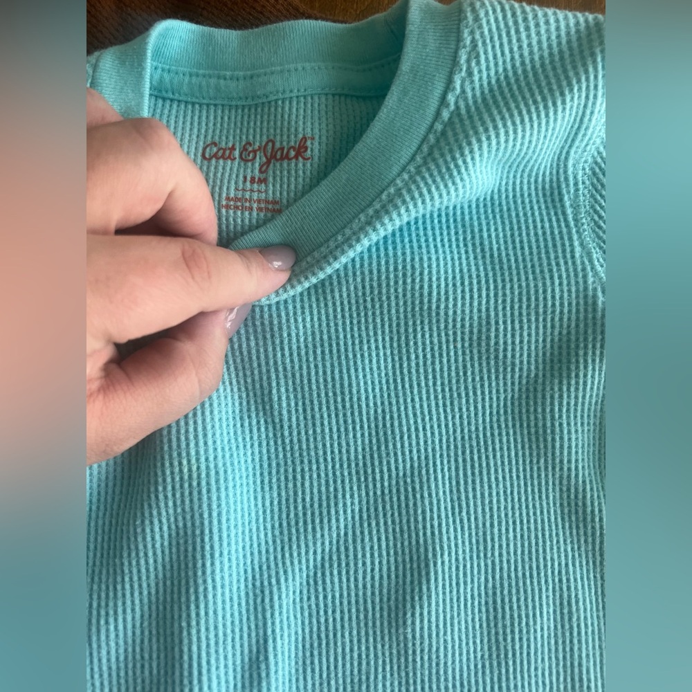 Toddler Boy Long Sleeve Thermal Bundle 18 Months - Picture 2 of 4